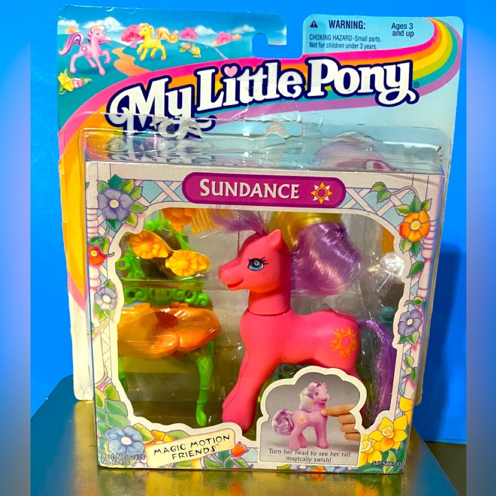 MY LITTLE PONY G2 VTG 1997 MAGIC MOTION FRIENDS SUNDANCE w/VANITY & ACCESSORIES